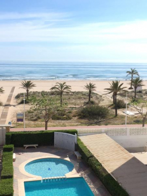 Apartamento Las Sirenas, 1ª linea de playa